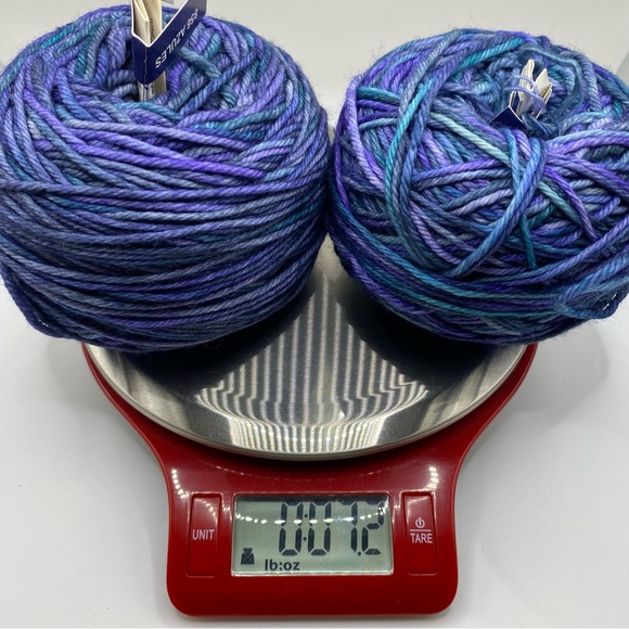 NWT 2 Cakes Malabrigo Rios “Azules” 100% Merino Worsted Wt. Yarn. Made in Peru - Picture 9 of 10